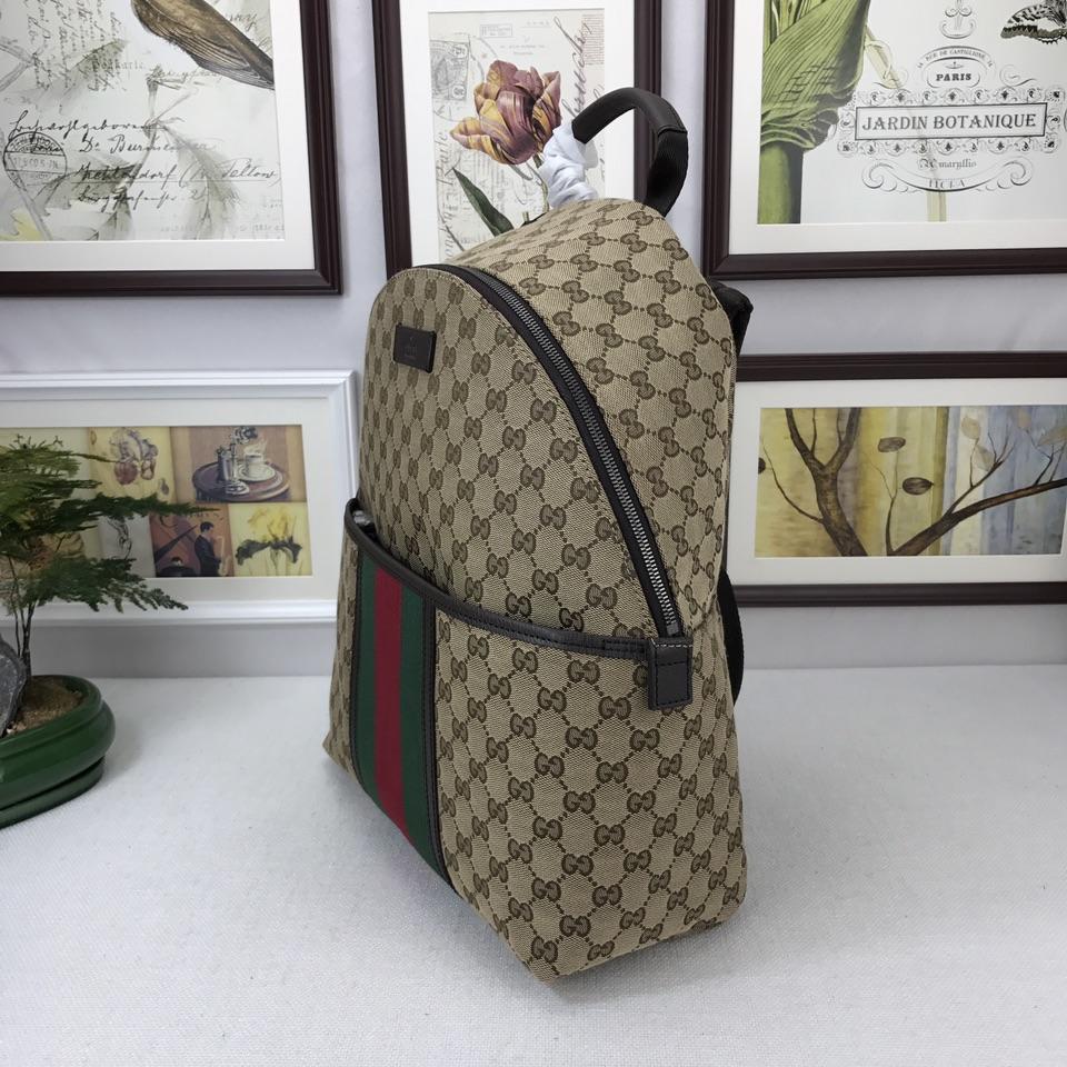 Gucci Perfect Quality simple front-pocket back pack GC06BM105