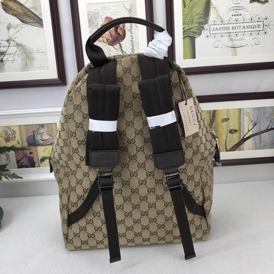 Gucci Perfect Quality simple front-pocket back pack GC06BM105