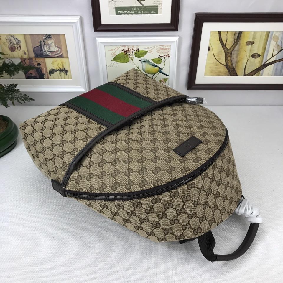 Gucci Perfect Quality simple front-pocket back pack GC06BM105