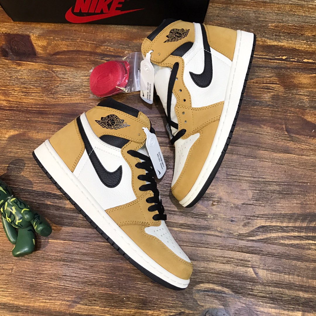 NIKE Air Jordan 1 sneaker