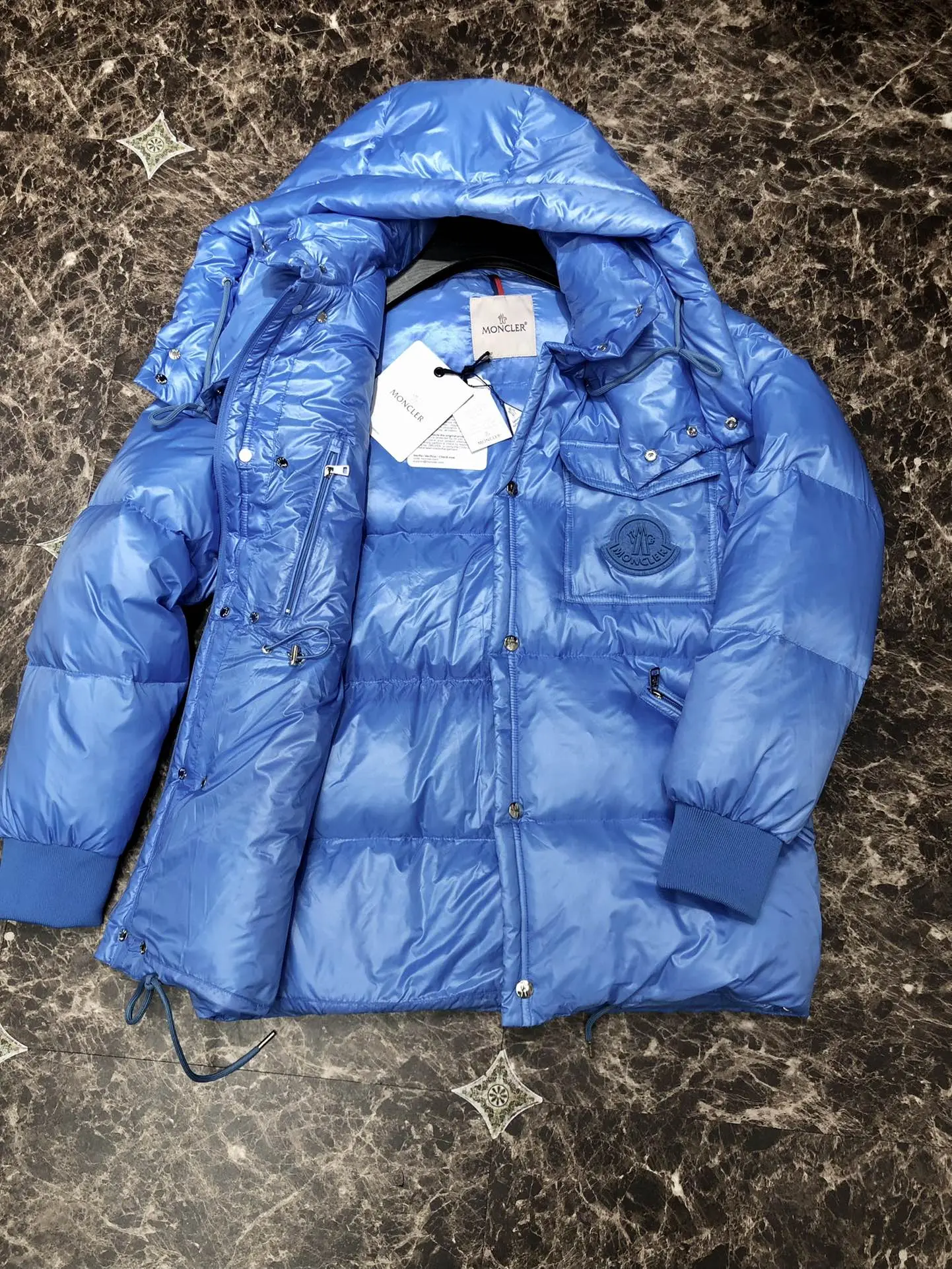 Moncler 2022 new down jacket DJ1021037