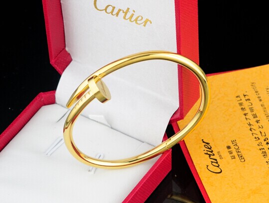 High Quality Cartier Juste Un Clou Bracelet In Golden Color  141B8BE92A96
