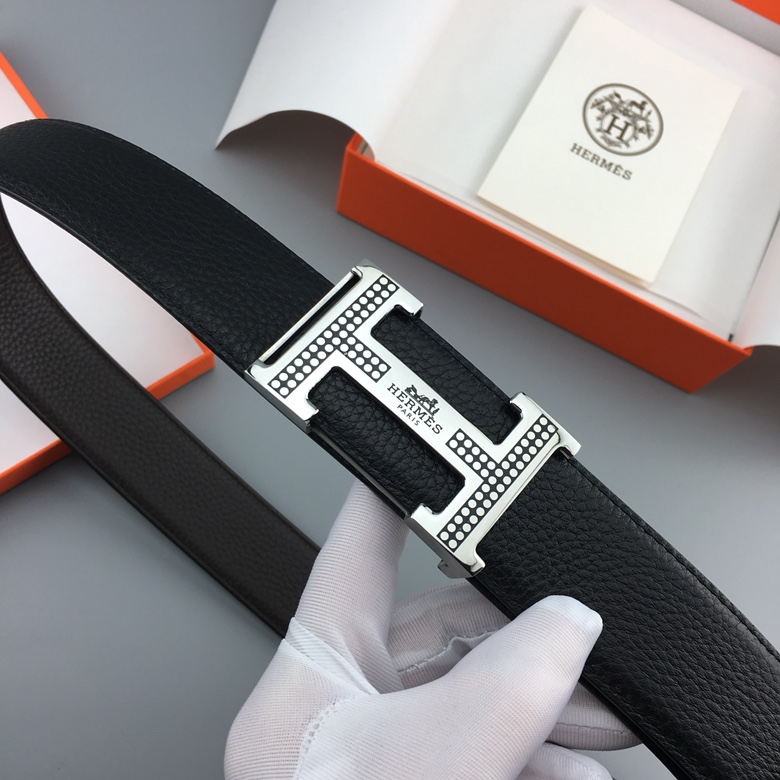 Hermes Belt in Black