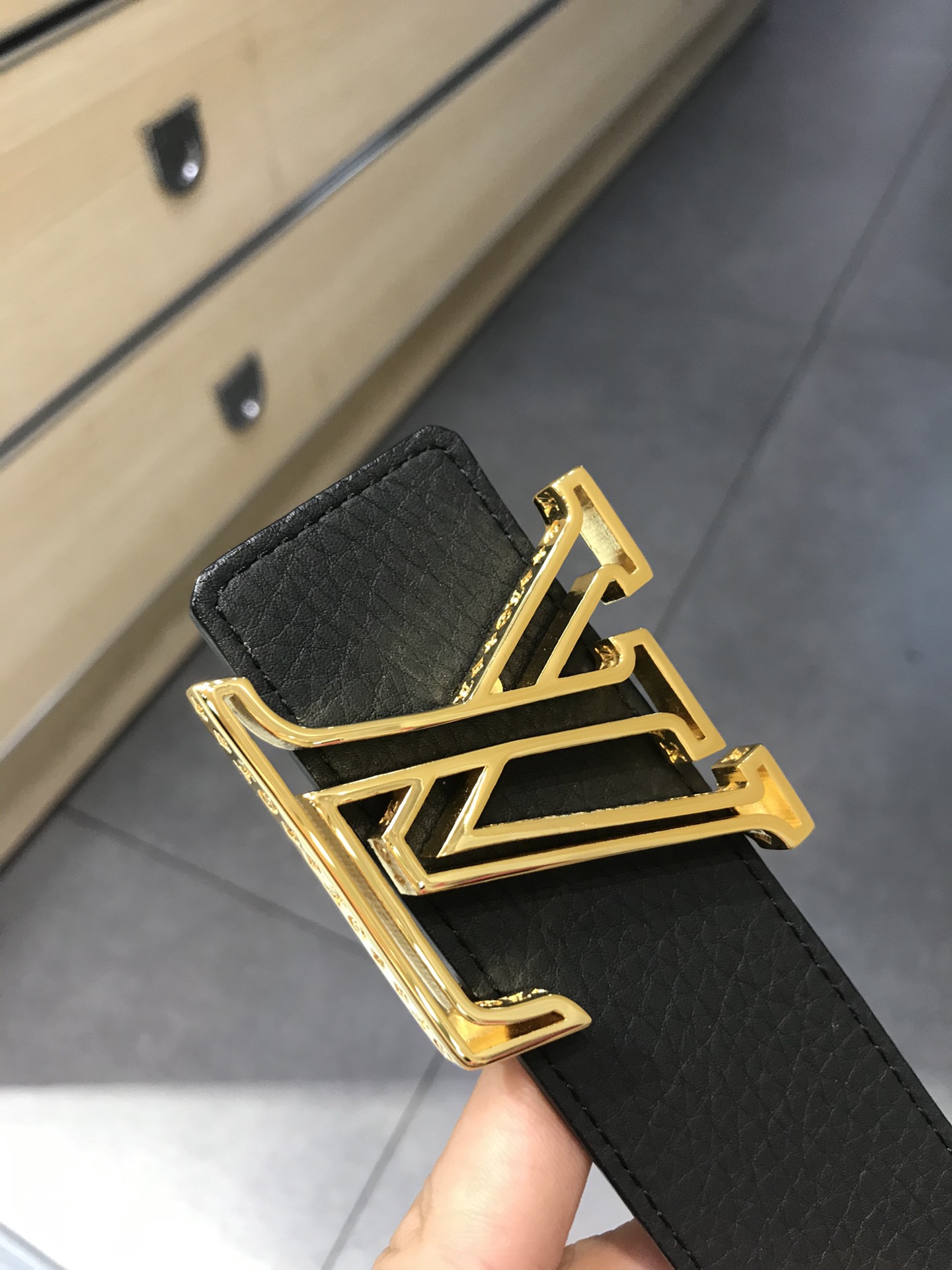 Louis Vuitton Belt in Black