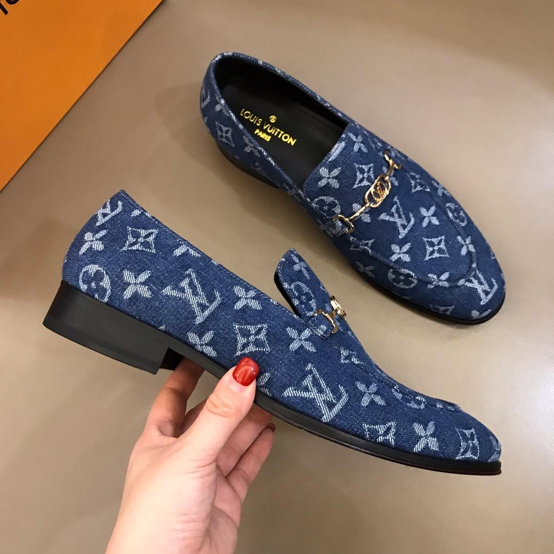 lv Montaigne Cowboy Loafers With Golden Buckle MS02802