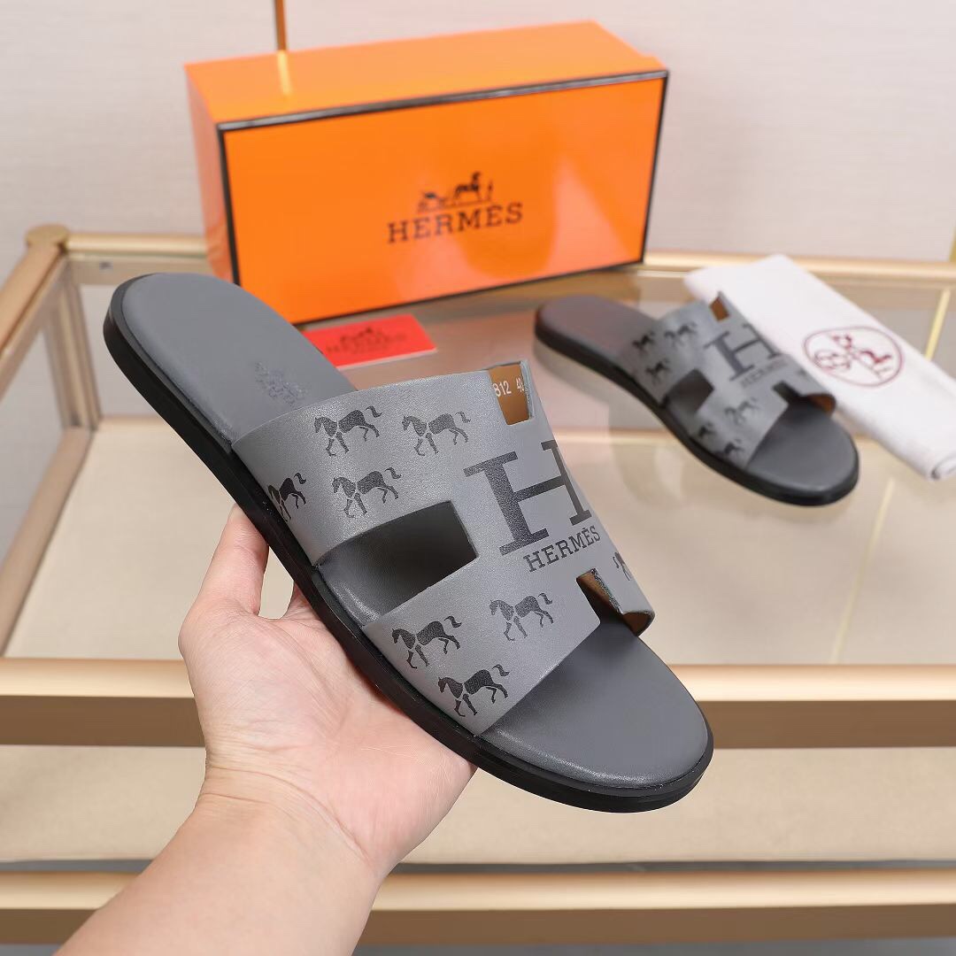 Hermes Slipper Lzmir in Gray