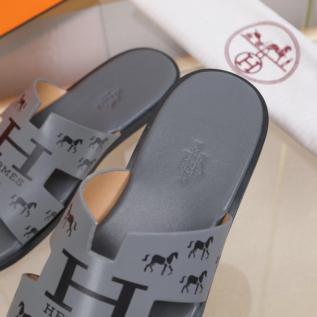 Hermes Slipper Lzmir in Gray