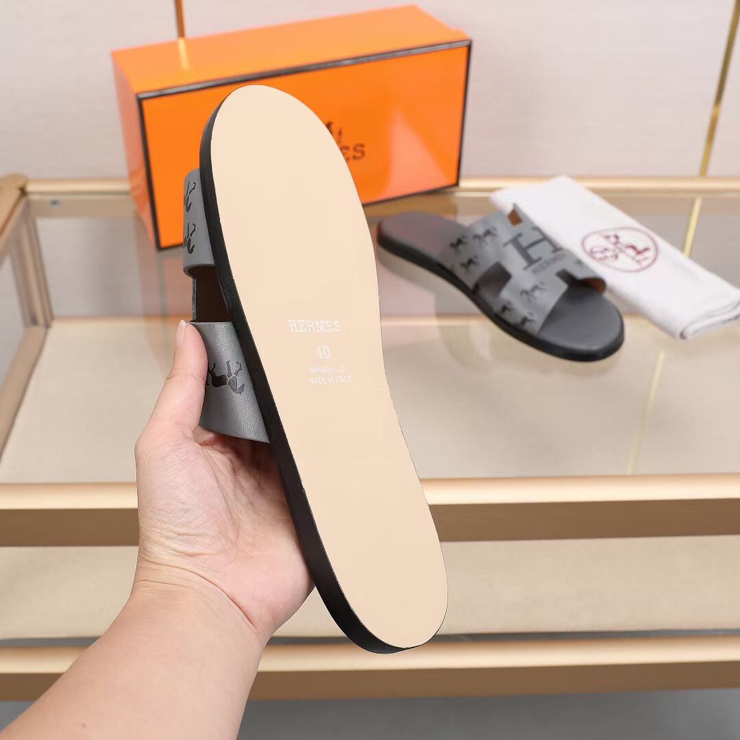 Hermes Slipper Lzmir in Gray