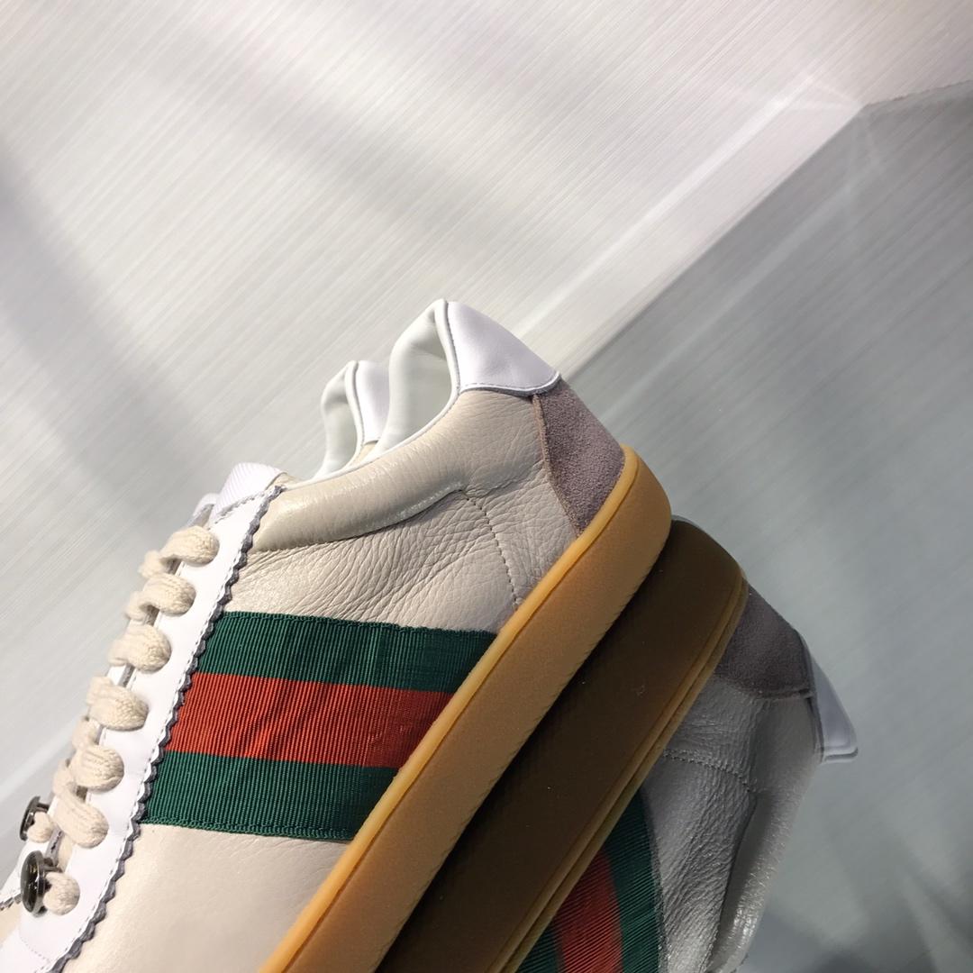 Gucci Low Top Sneaker  MS05052