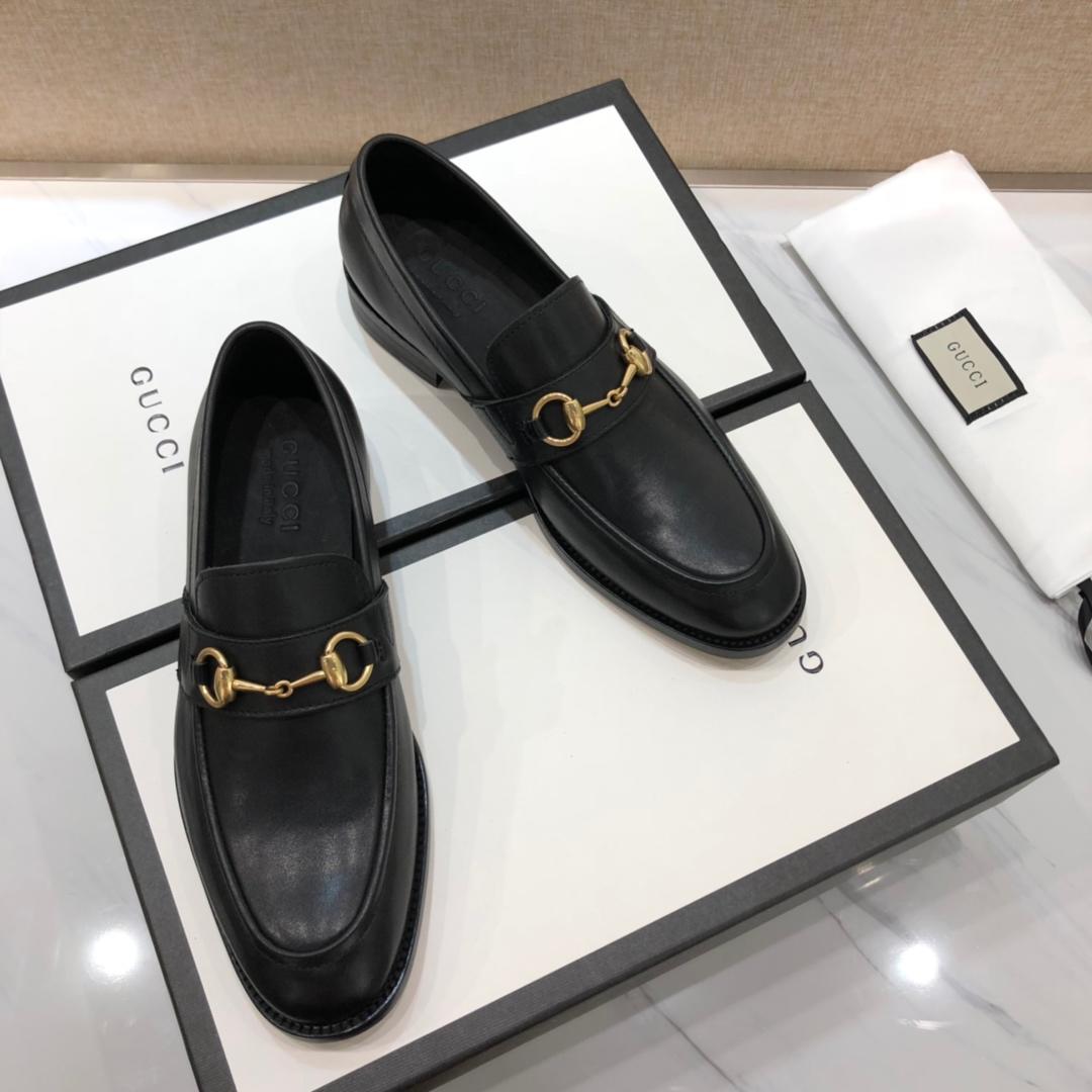 Gucci Black Leather loafer MS07537