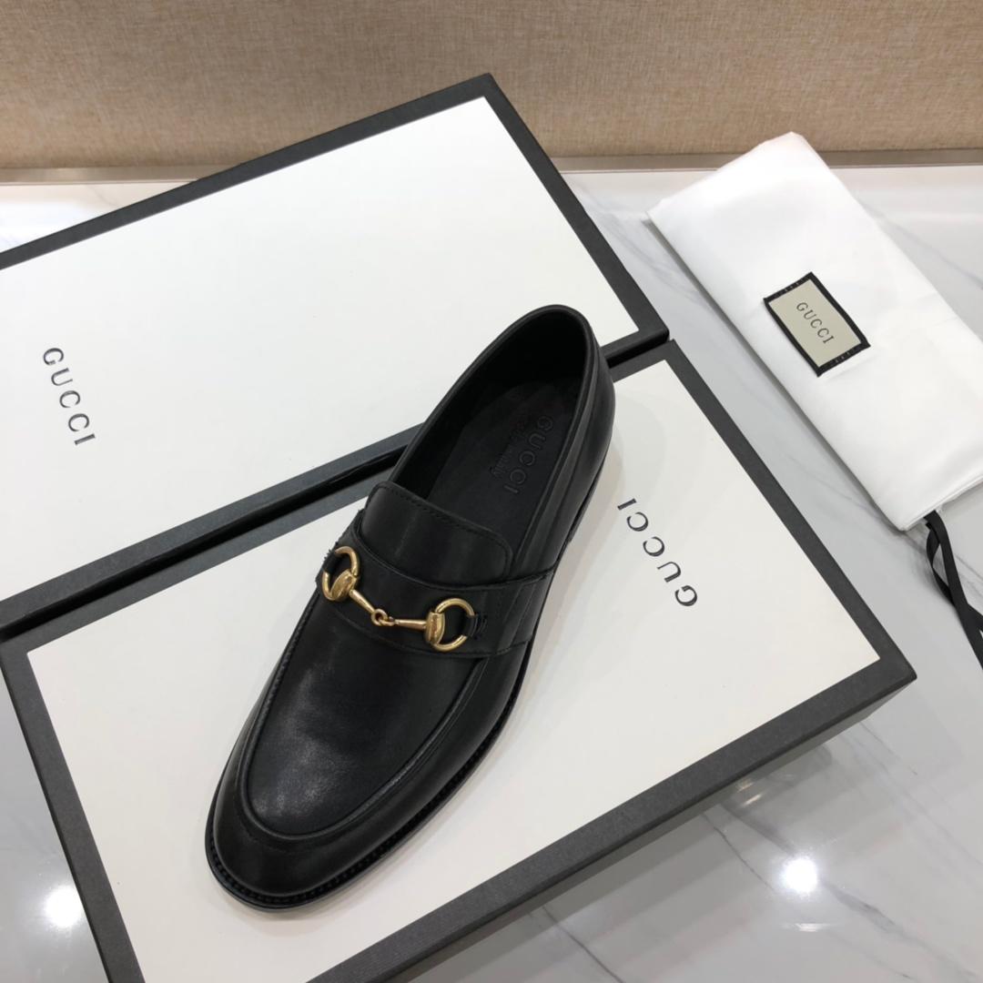 Gucci Black Leather loafer MS07537