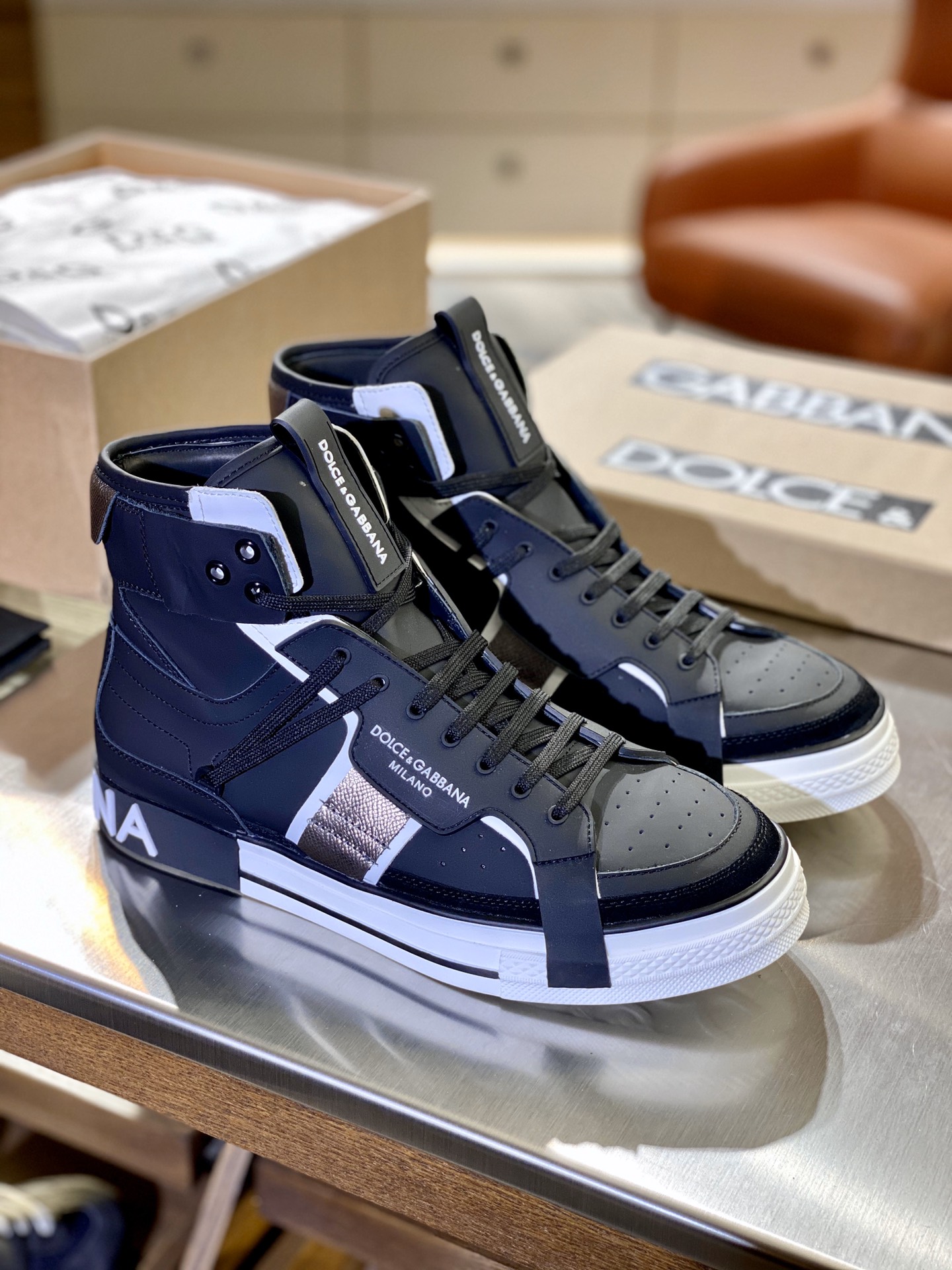 DG Sneaker Calfskin 2.Zero custom High in Black
