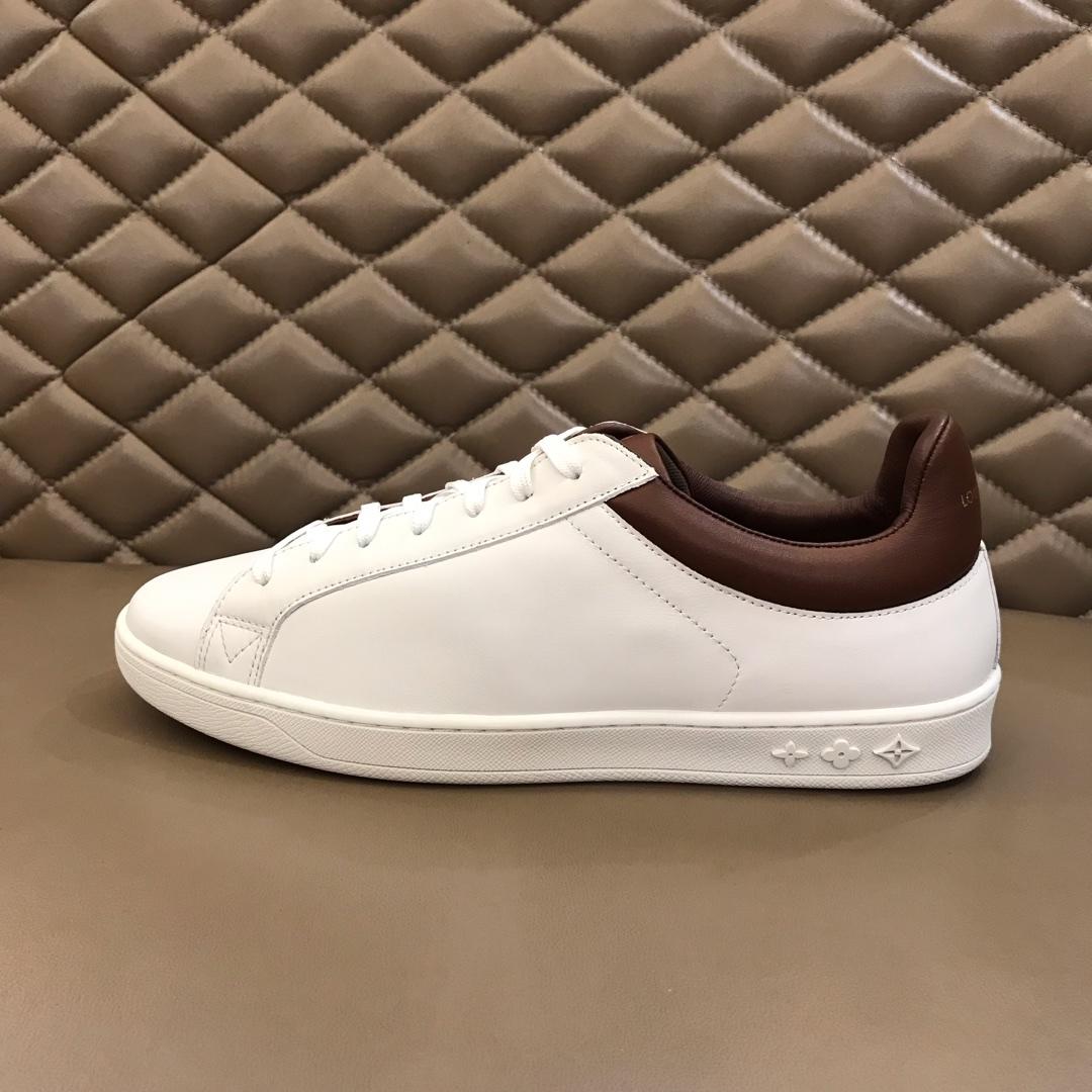 lv Perfect Quality Sneakers White and brown trim and white sole MS02842