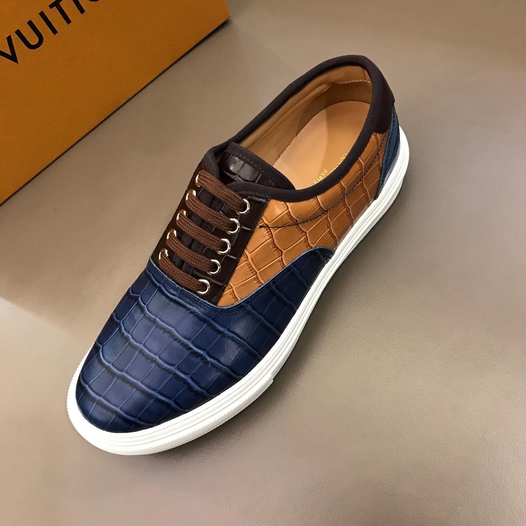 lv Fashion Sneakers Blue alligator leather and brown spray with white sole MS02897