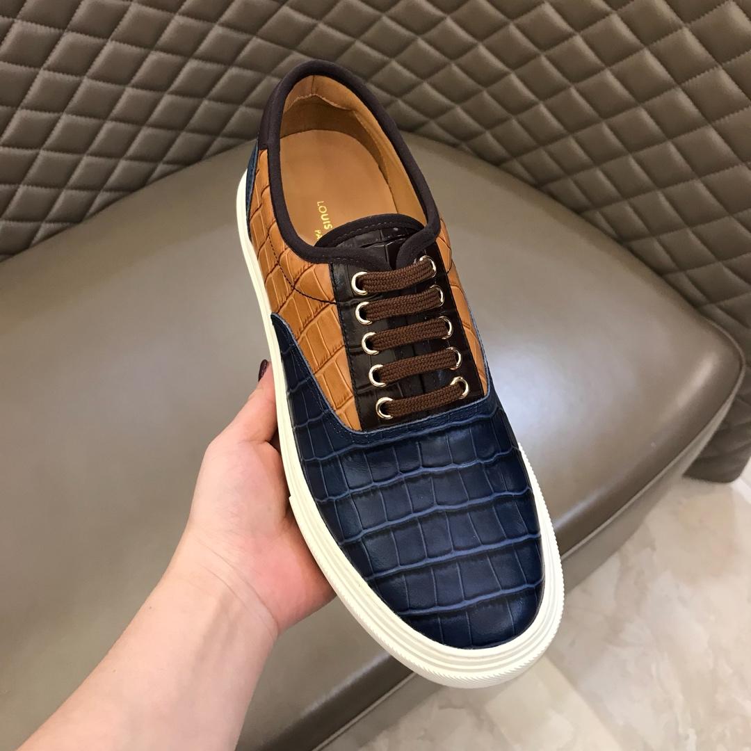 lv Fashion Sneakers Blue alligator leather and brown spray with white sole MS02897