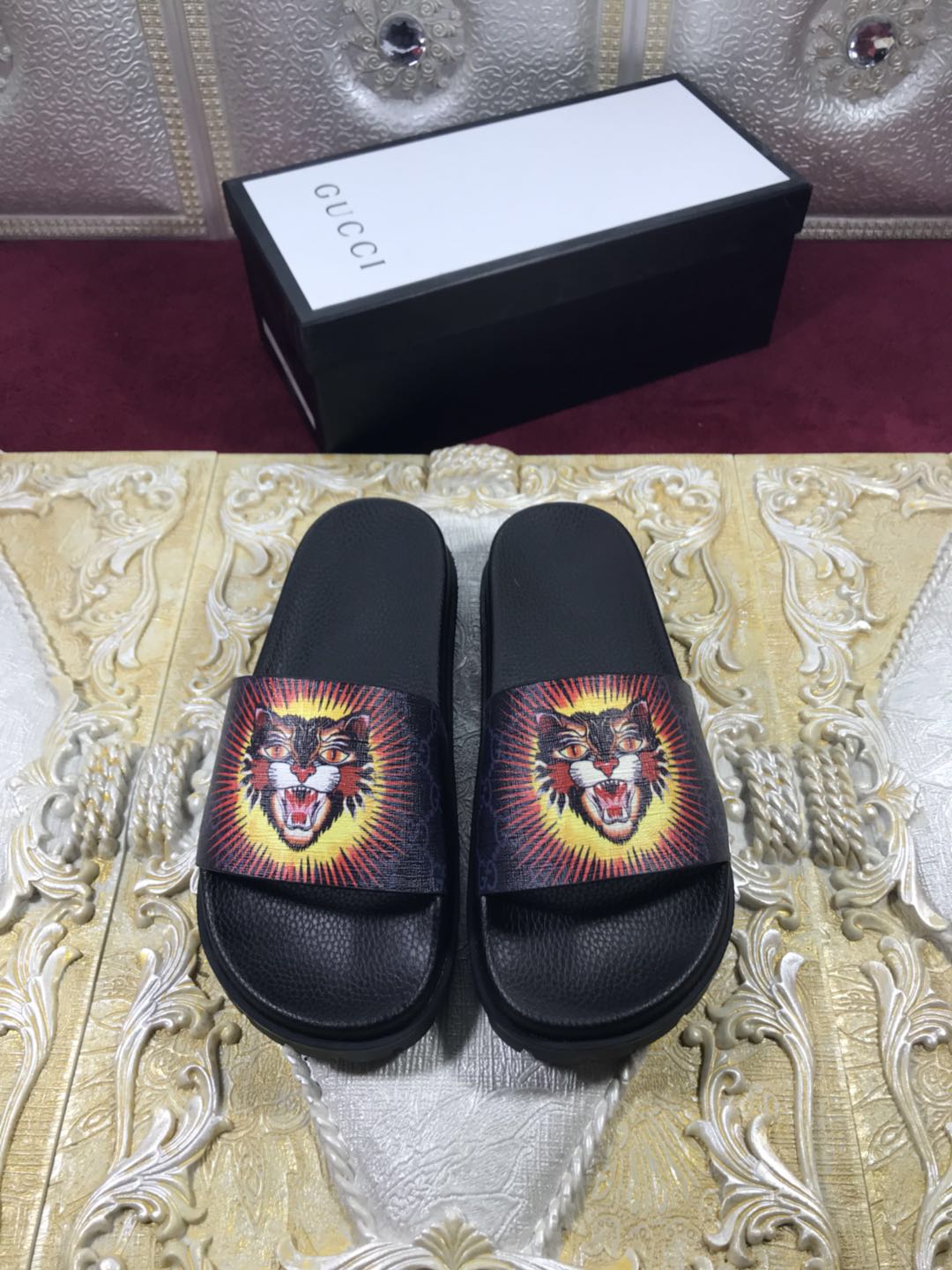 Gucci Slide Sandals with Angry Cat OF_2812F2F6C9E0