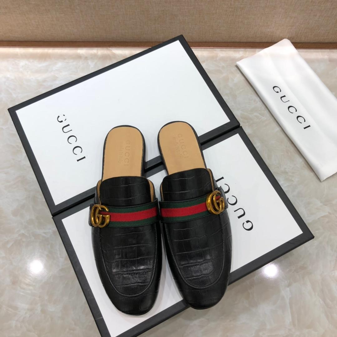 Gucci blackSlipper with double G MS07520