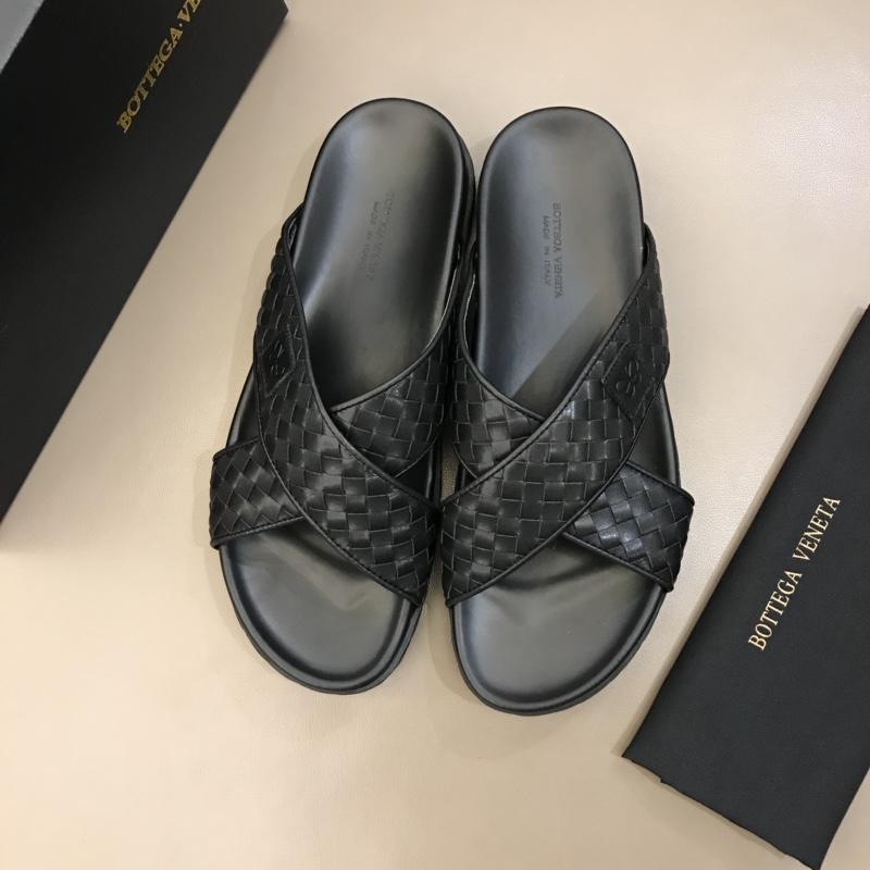 Bottega Veneta black Crisscross slides in woven leather MS02579