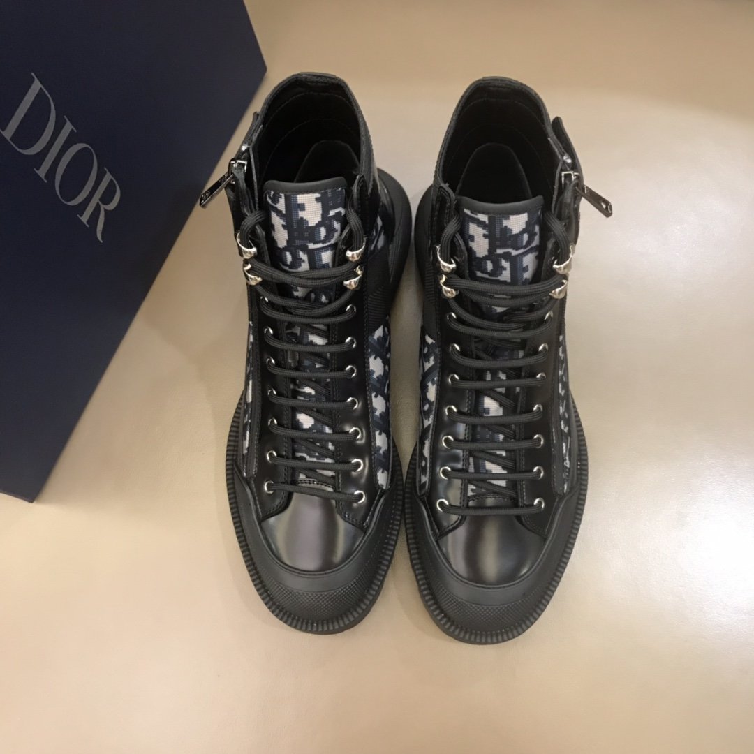 Dior Oblique Calfskin Mid Top Boots Black/Brown MS021046