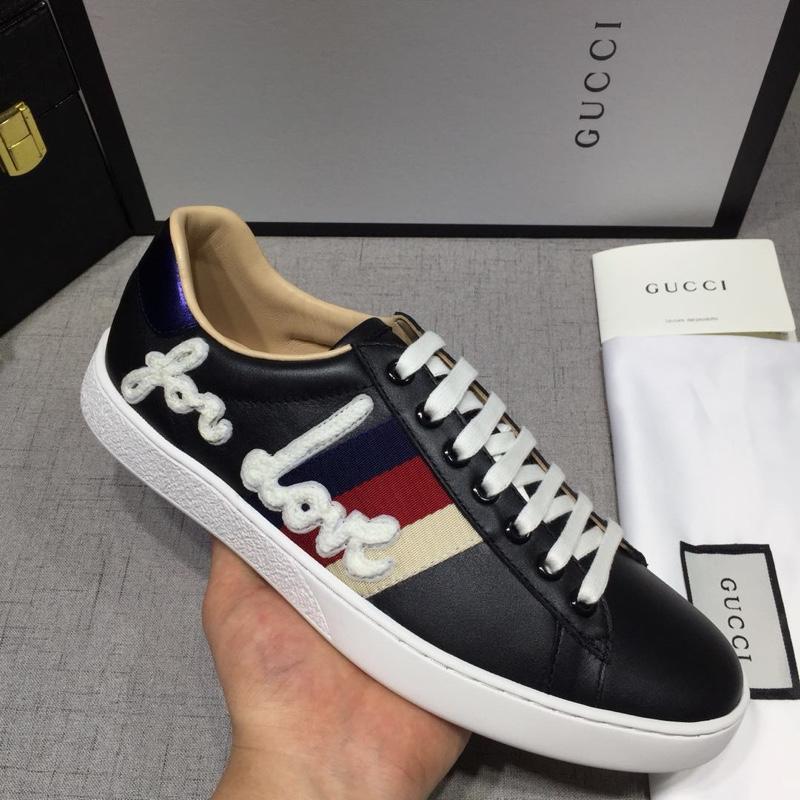 Gucci Fashion Sneakers Black and tricolor wet with white soles MS07762