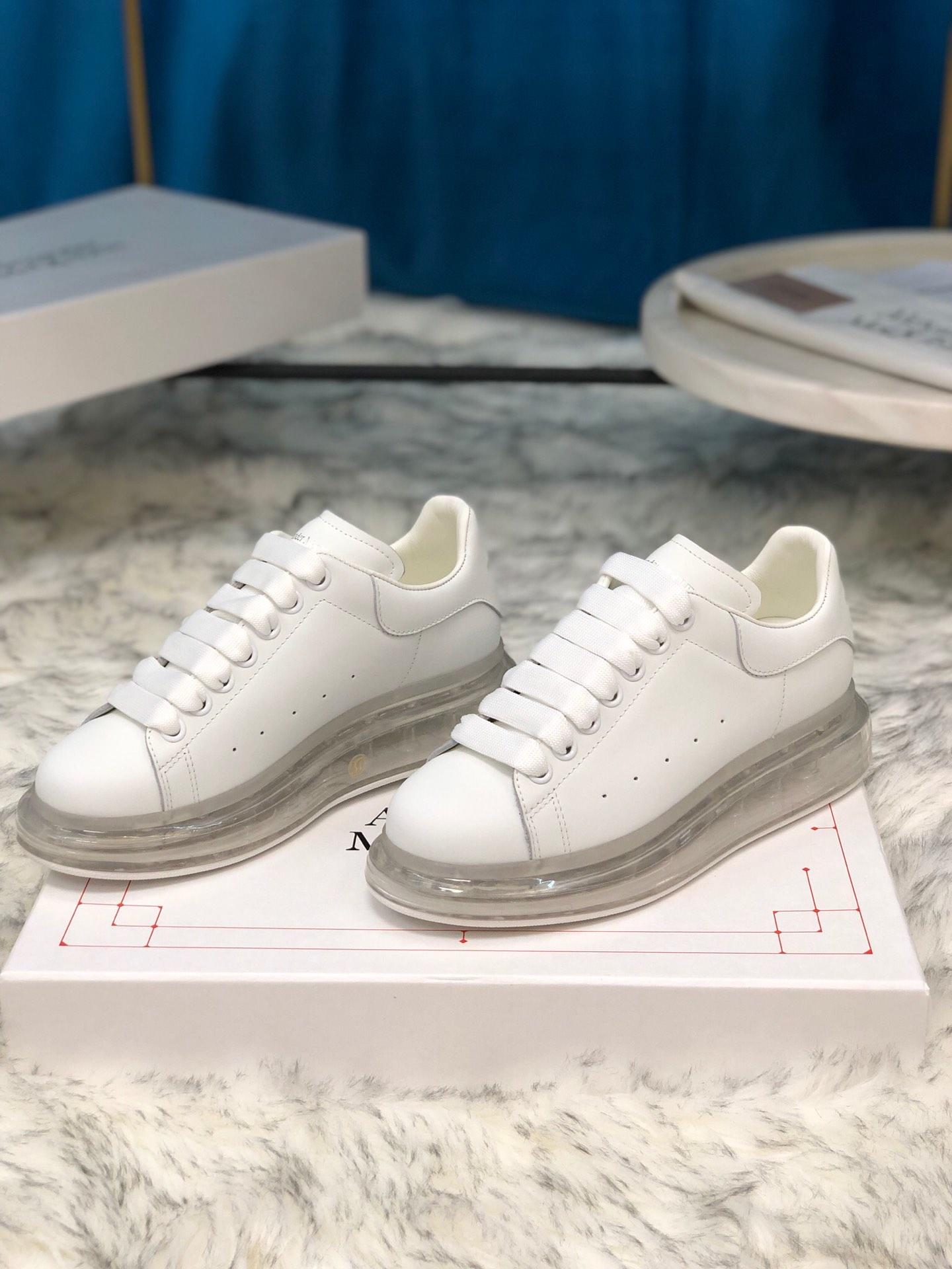 Alexander McQueen Fahion Sneaker White and transparent sole MS100023