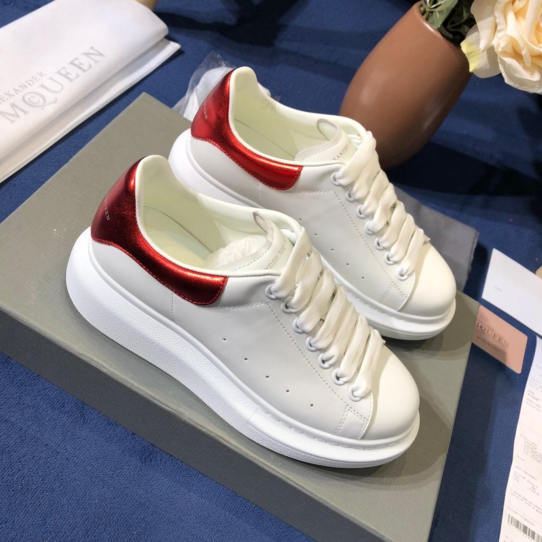 Alexander McQueen Fahion Sneaker White and red heel MS100066