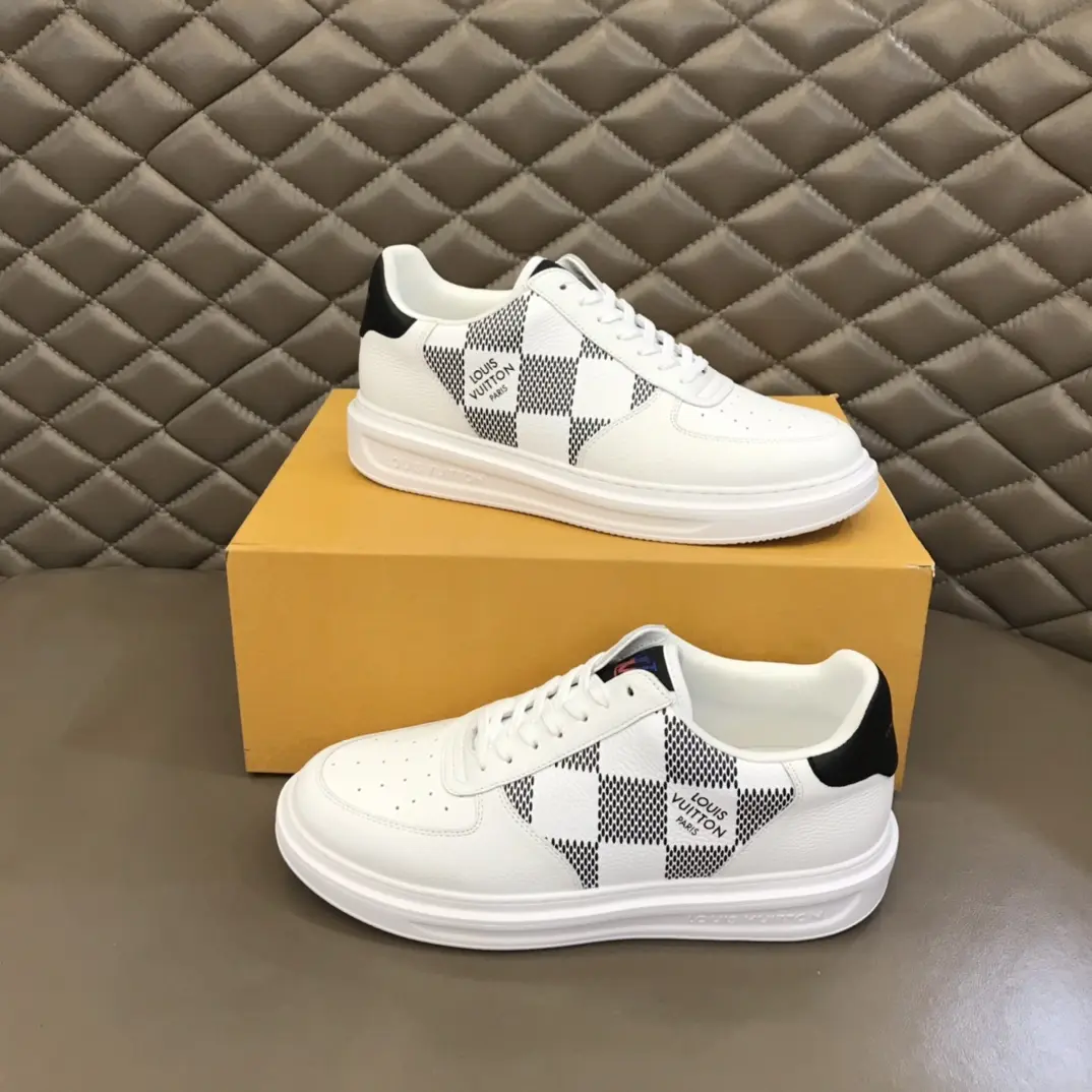 Louis Vuitton 2022 classic casual sneakers 