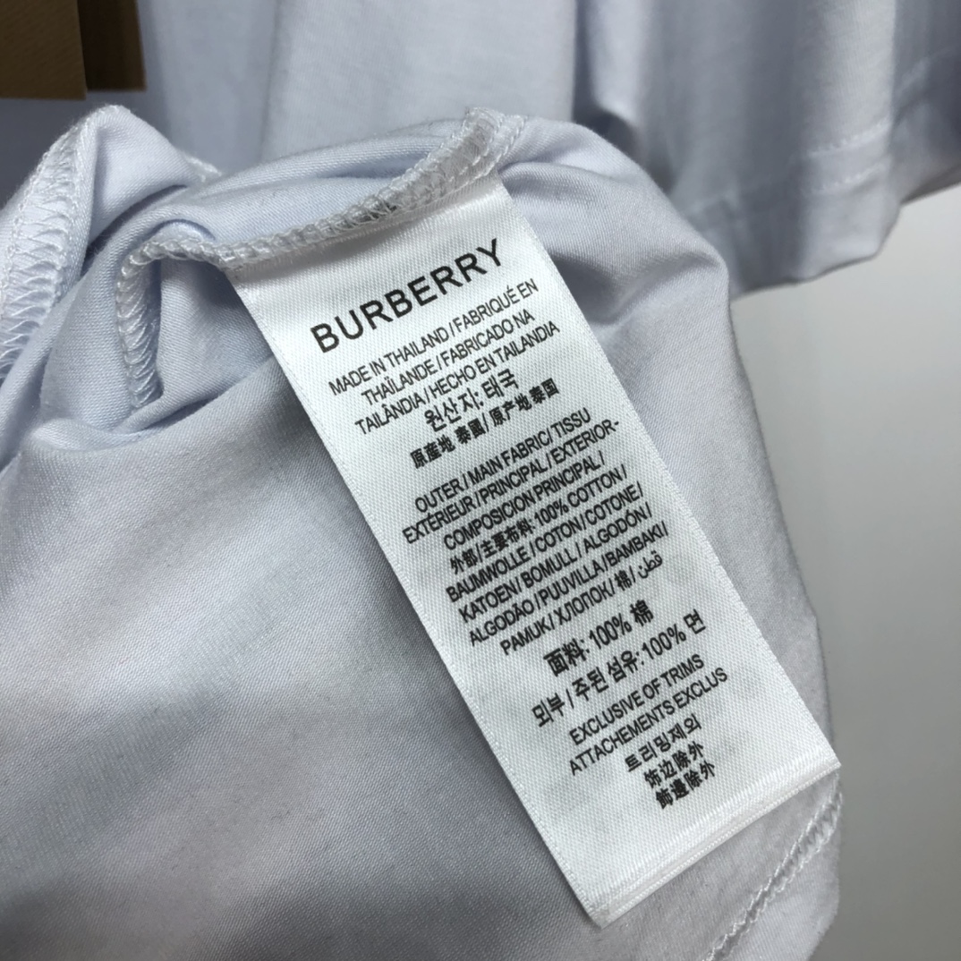 Burberry T-shirt Location Print Cotton Oversized