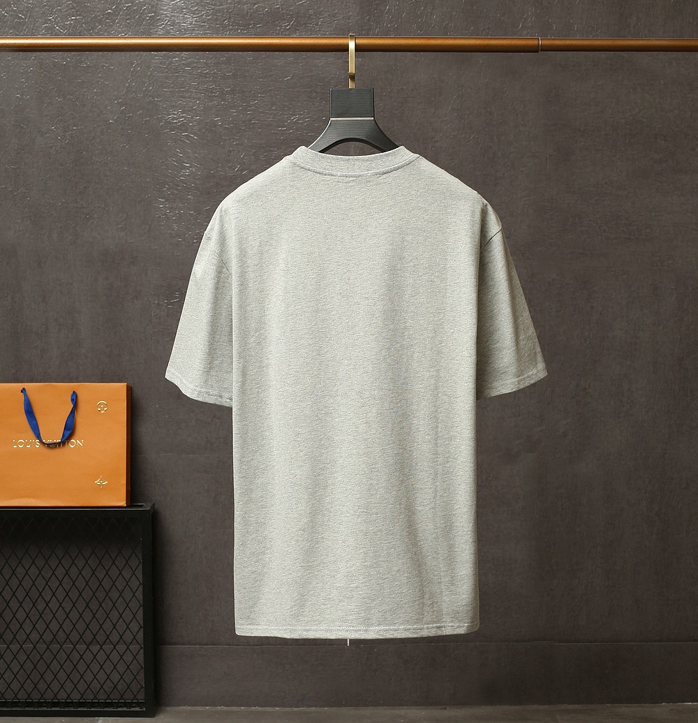 Balenciaga T-Shirt BB Chest in Cream