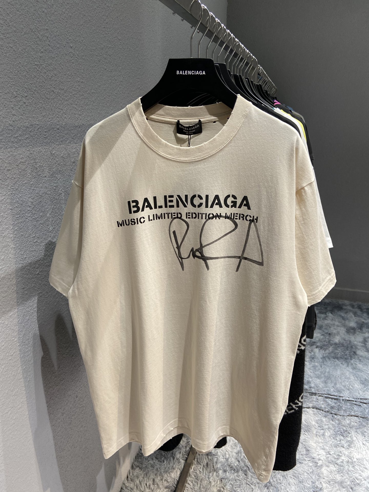 Balenciaga T-Shirt Printed in Cream