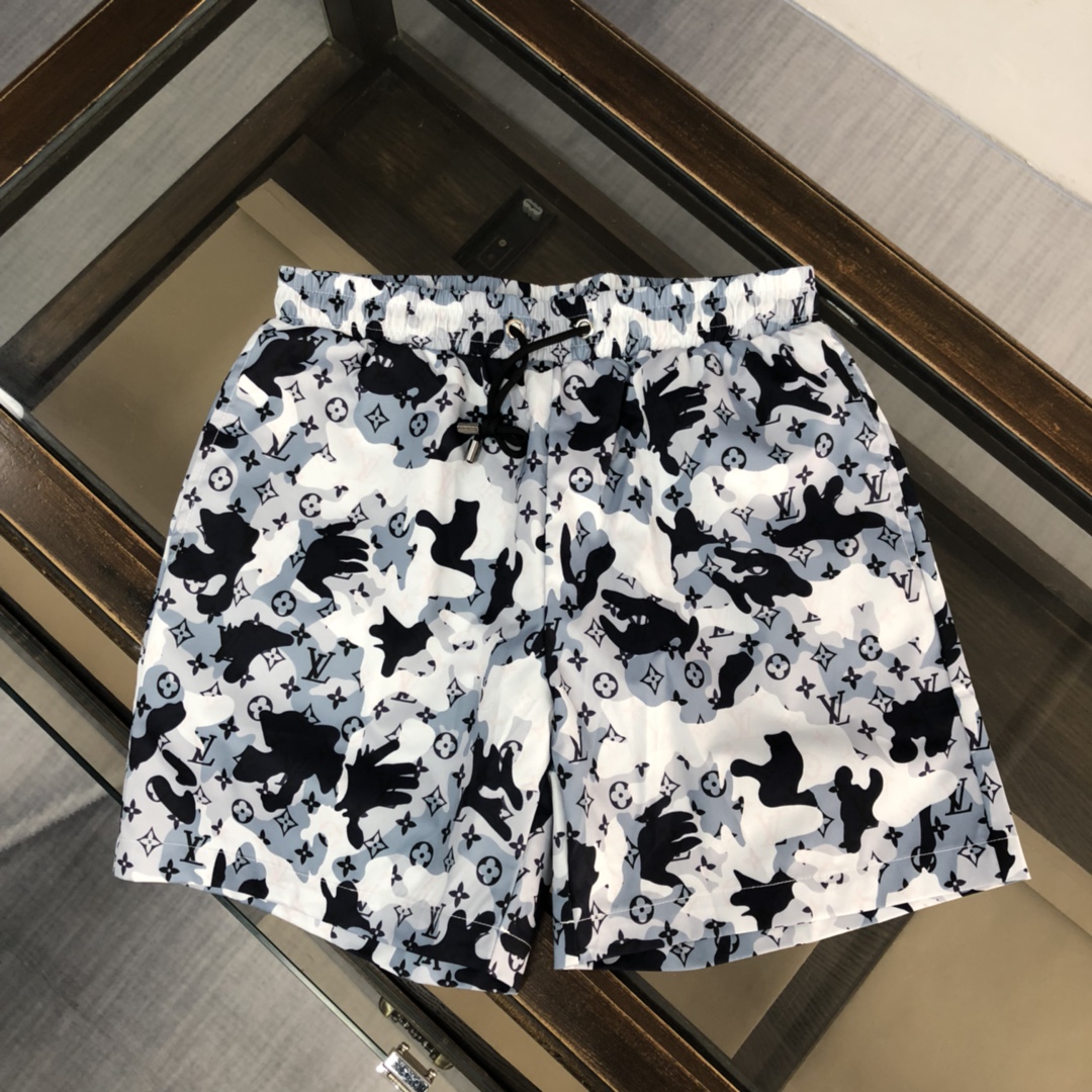 LV fashion show ins hot sale beach shorts