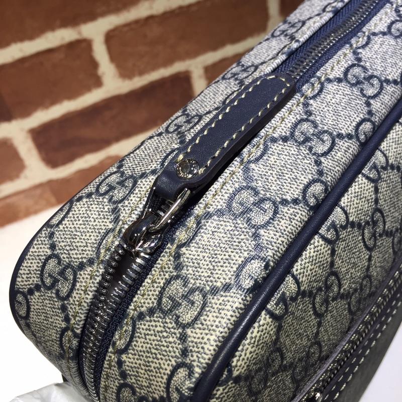 Gucci Perfect Quality-cream navy blue messenger bag  GC06BM144