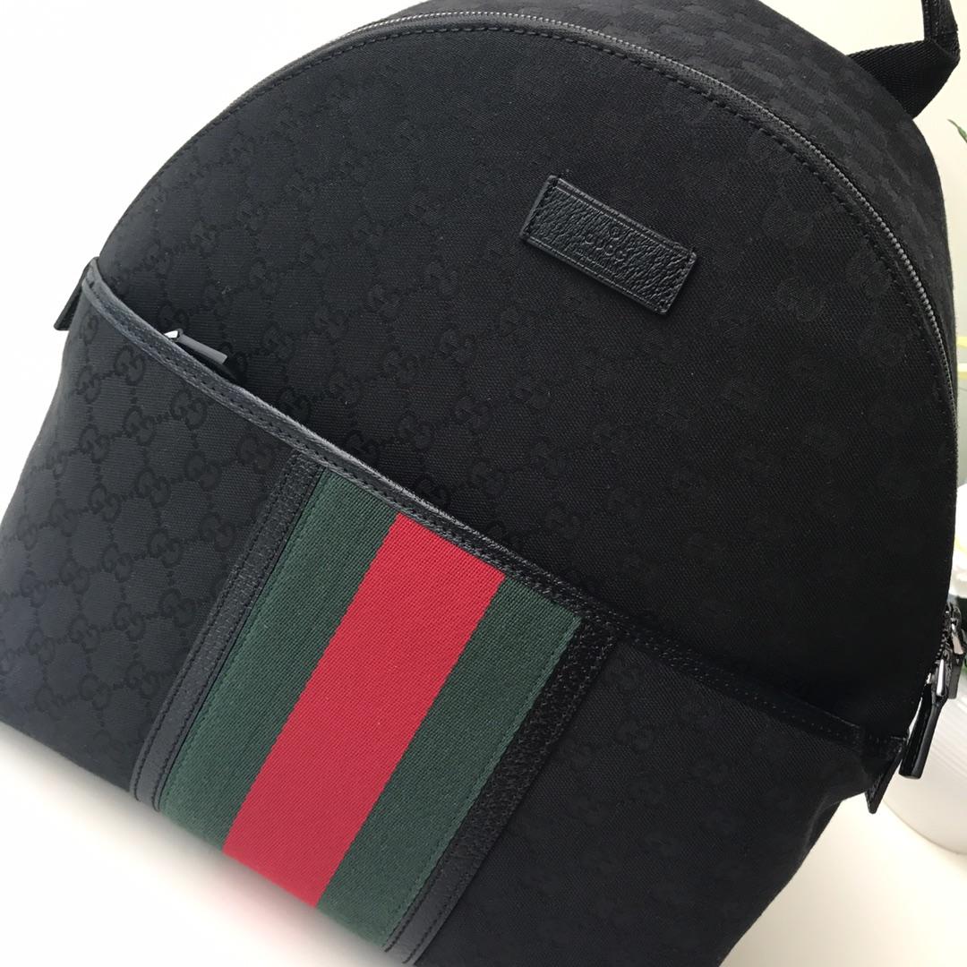 Gucci Perfect Quality simple front-pocket back pack GC06BM106