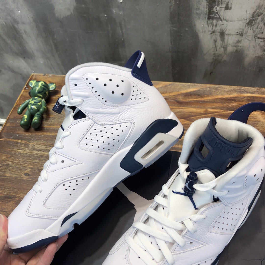 Nike Air Jordan AJ6 “Midnight Navy” Sneaker