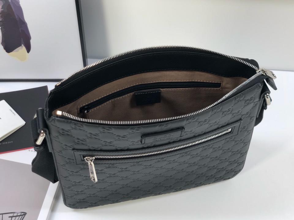 Gucci Perfect Quality plain black office bag GC06BM023