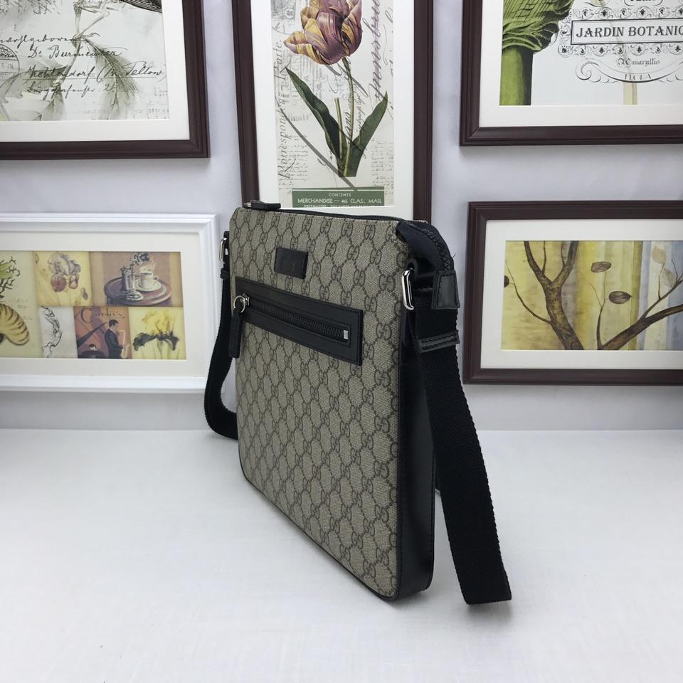 Gucci Perfect Quality cream messenger bag GC06BM126