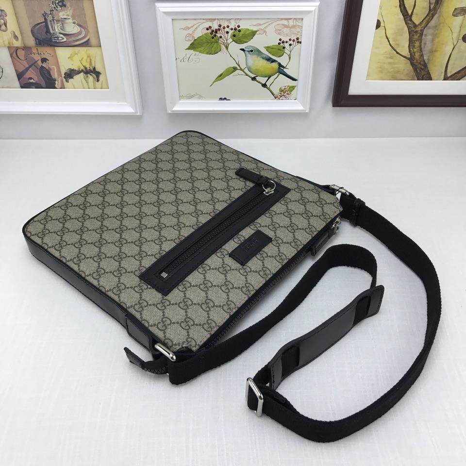 Gucci Perfect Quality cream messenger bag GC06BM126