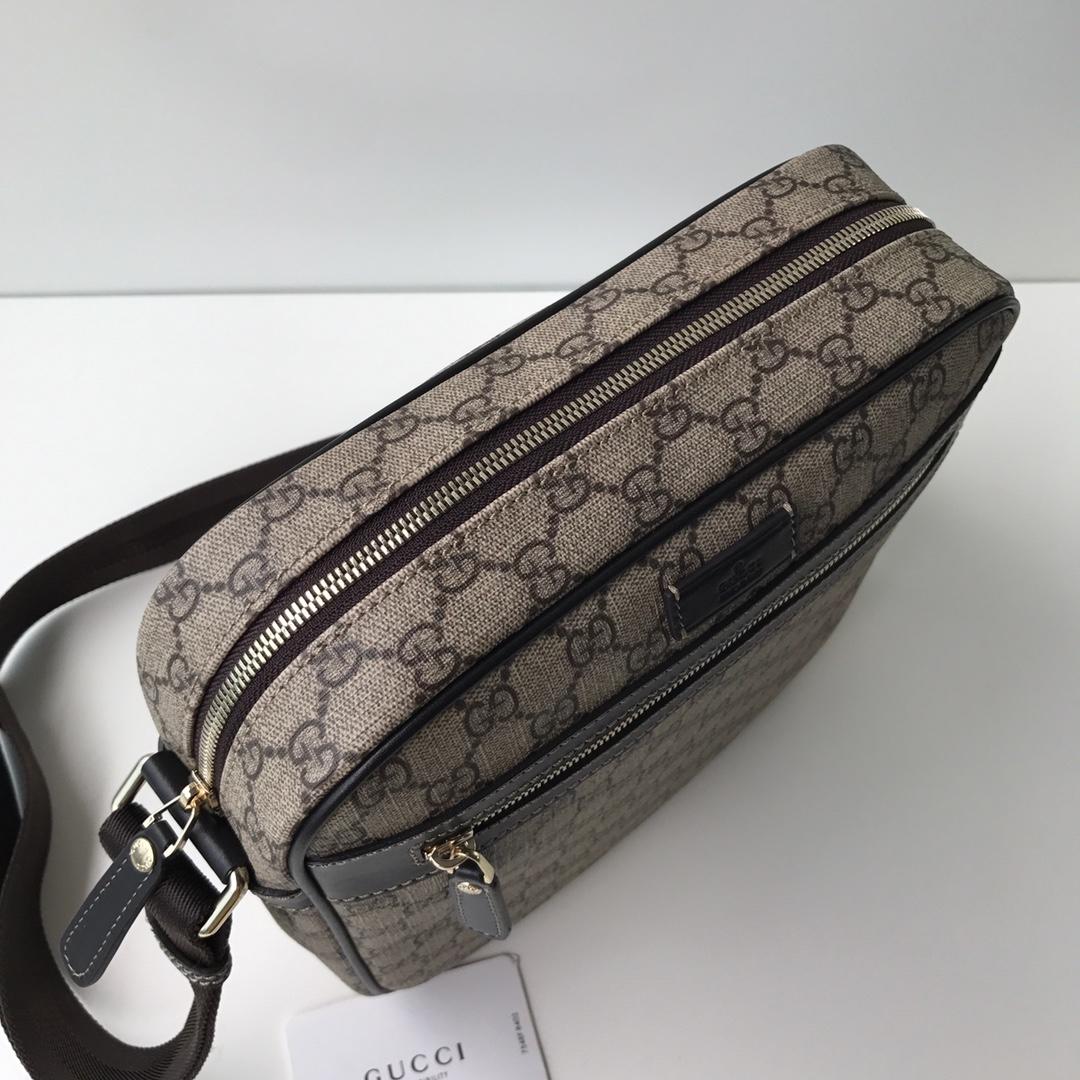 Gucci Perfect Quality brown shoulder pack GC06BM005