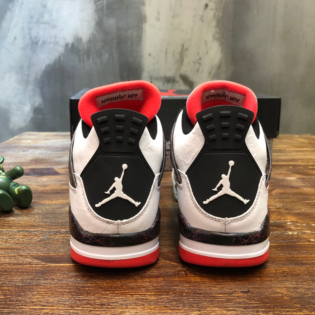 NIKE Air Jordan 4 sneaker