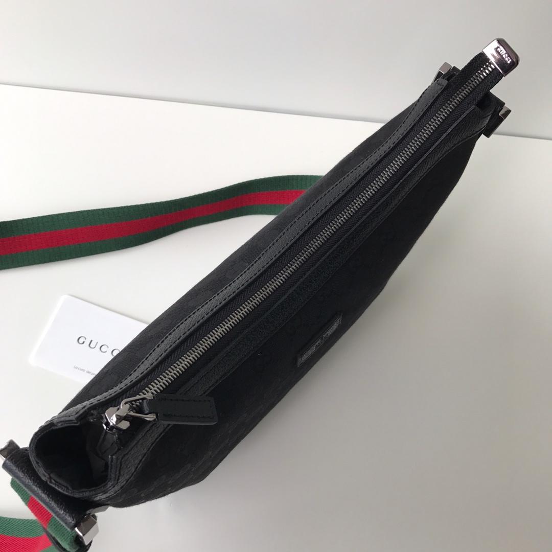 Gucci Perfect Quality black thin sling bag GC06BM004