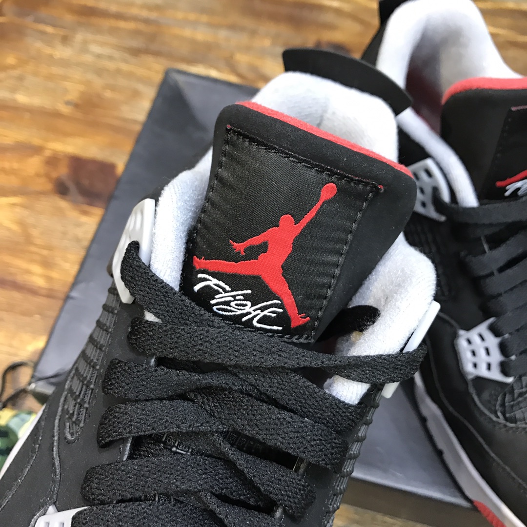 NIKE Air Jordan 4 sneaker