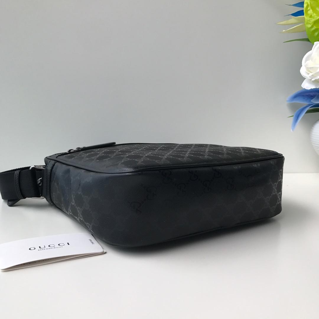 Gucci Perfect Quality black messenger bag GC06BM108