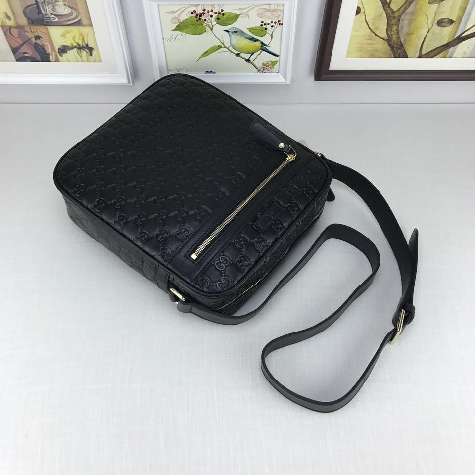 Gucci Perfect Quality black leather Messenger bag GC06BM110