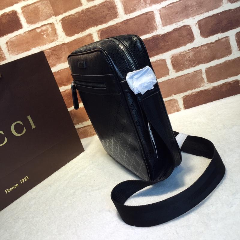 Gucci Perfect Quality black glossy messenger bag GC06BM143