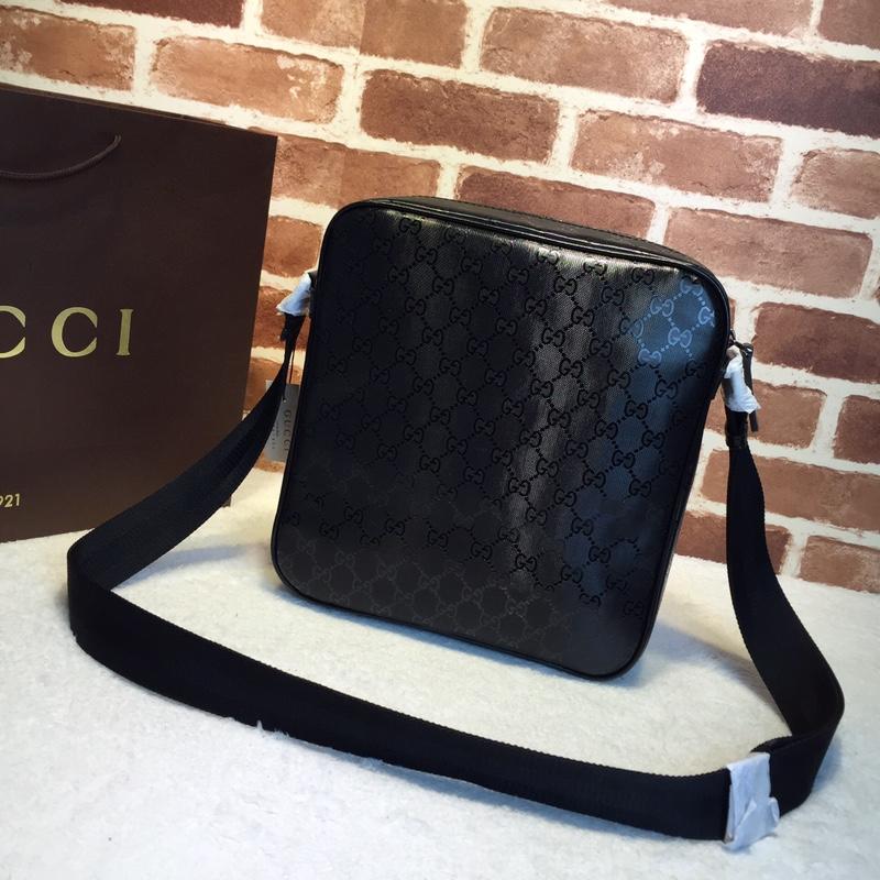 Gucci Perfect Quality black glossy messenger bag GC06BM143