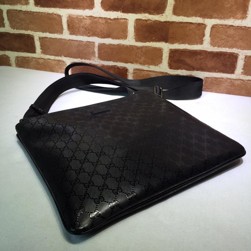 Gucci Perfect Quality black flat sling bag with glossy finishing GC06BM152