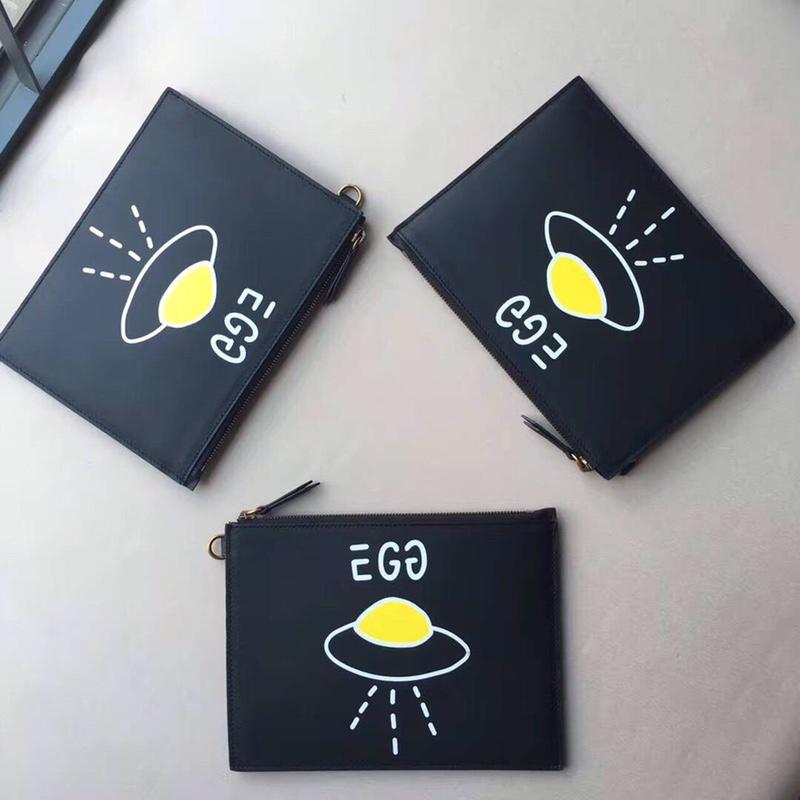 Gucci Perfect Quality black egg purse GC07WM031