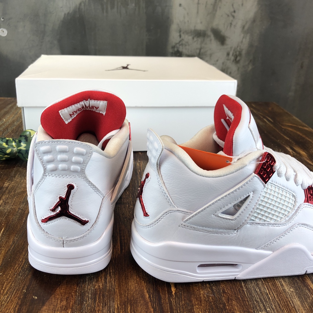 NIKE Air Jordan 4 sneaker