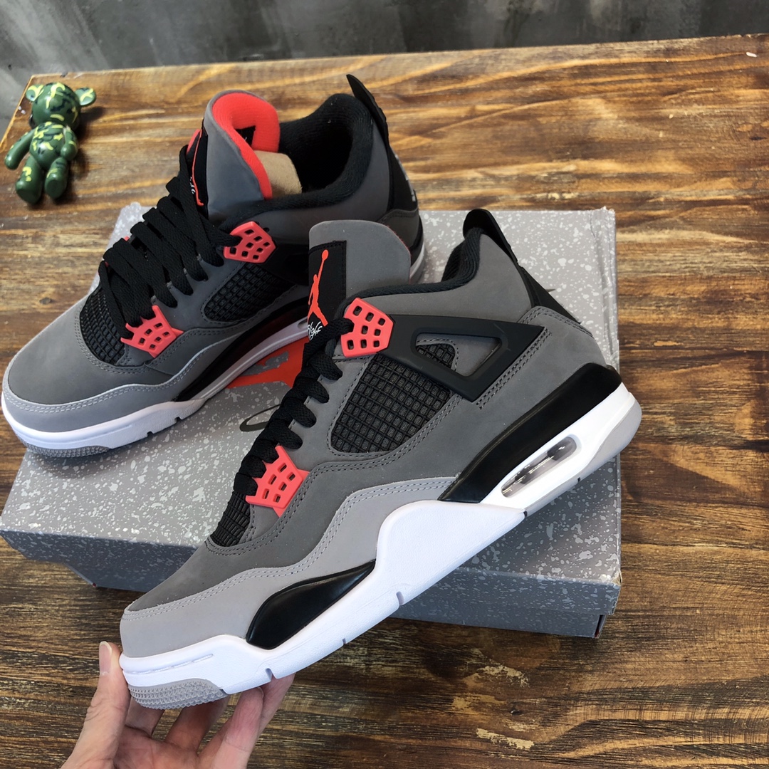 Nike Air Jordan 4 Retro ＂Infrared＂ Sneaker