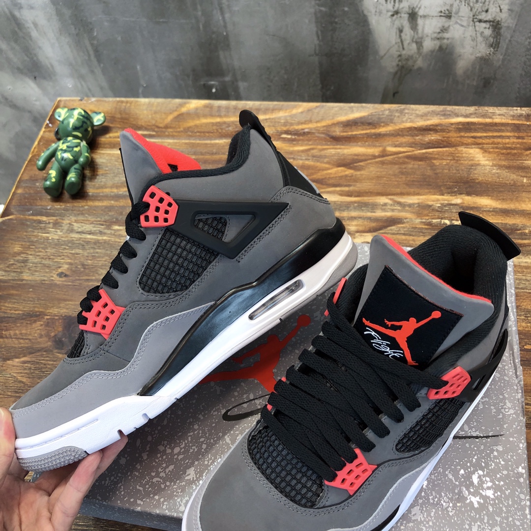 Nike Air Jordan 4 Retro ＂Infrared＂ Sneaker